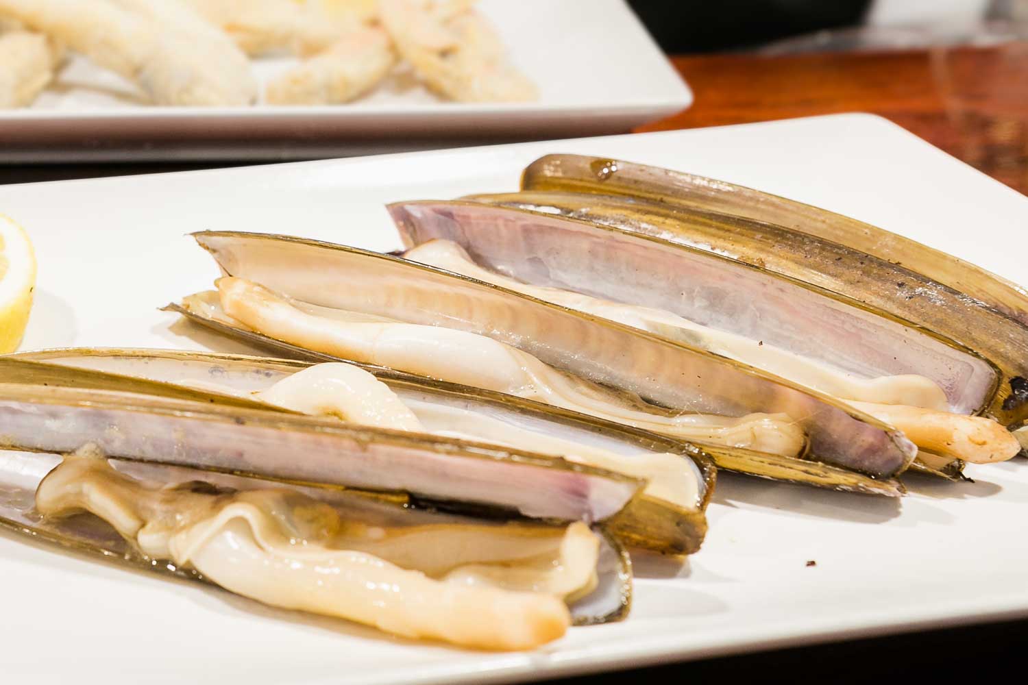 Grilled razor clams