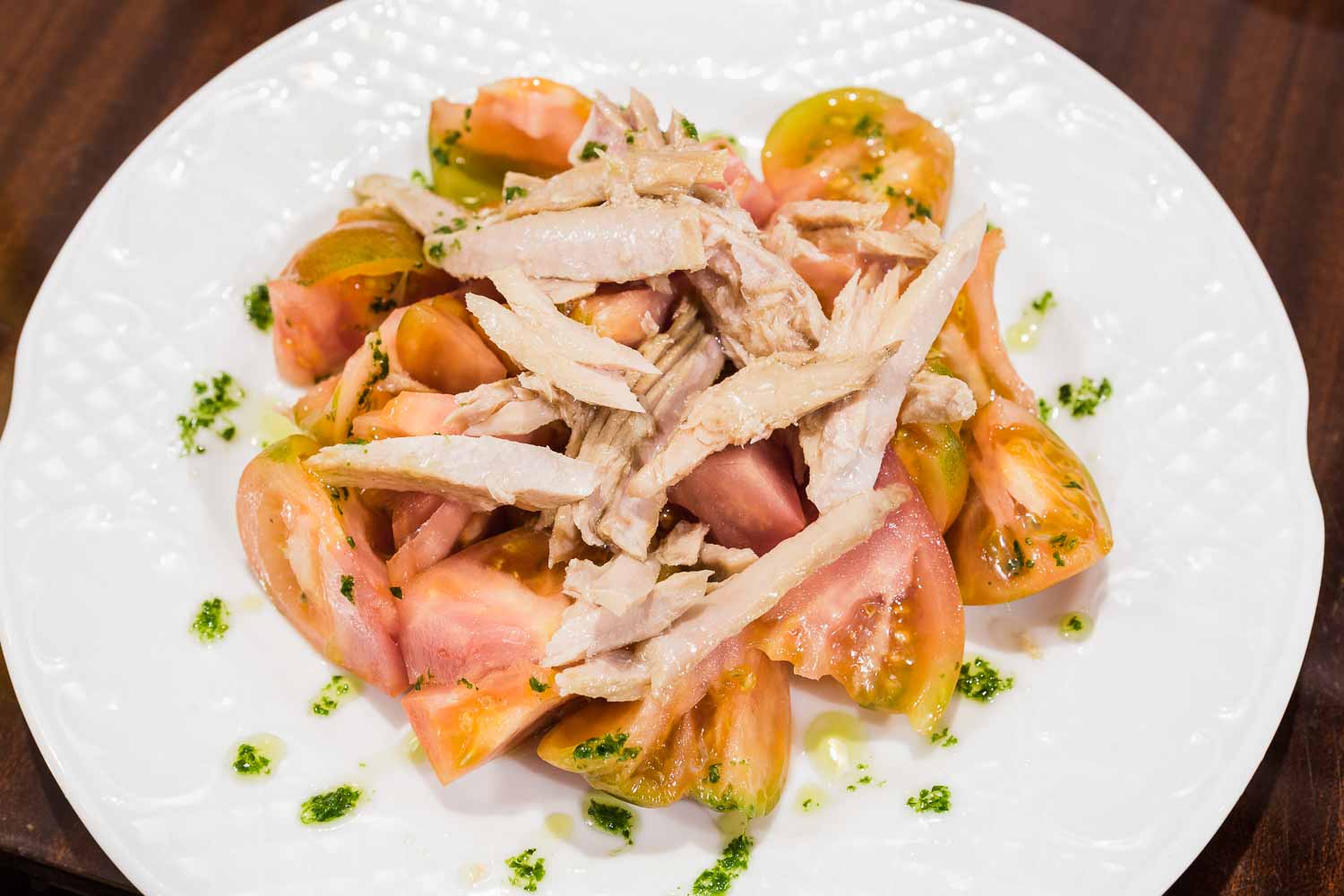 Tomato salad with tuna belly