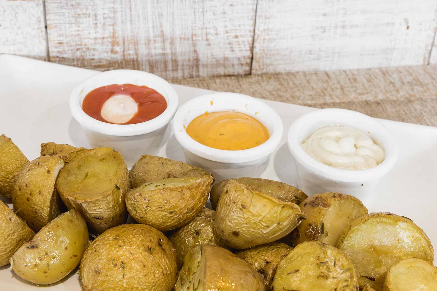 Potatoes with 3 sauces
