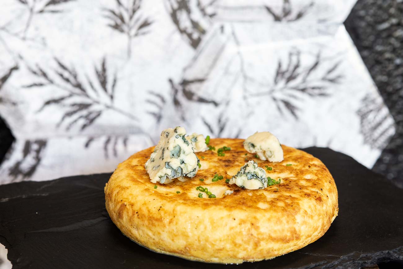 Potato omelette and cabrales blue cheese