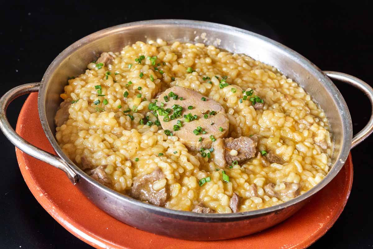Sweet rice with iberian meat and foie gras