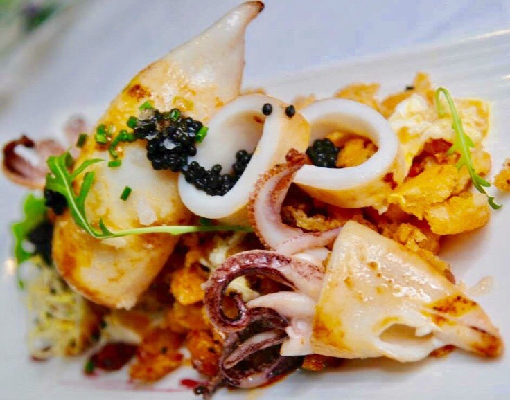 Grilled squid with homemade fried breadcrumbs and herring roe
