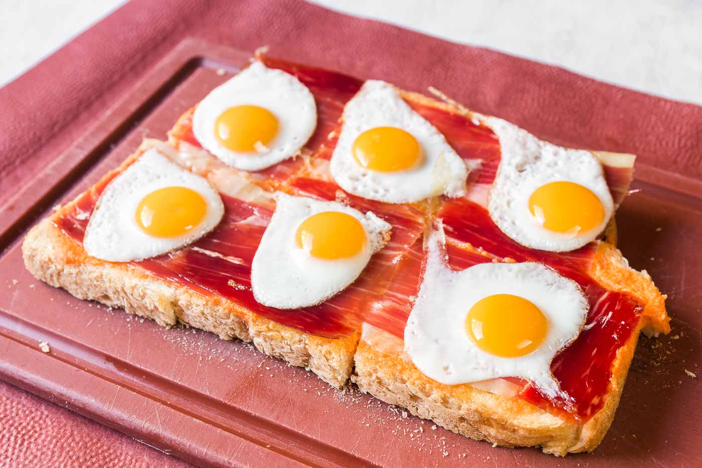 Salmorejo & Diced Iberian Ham & Quail Eggs