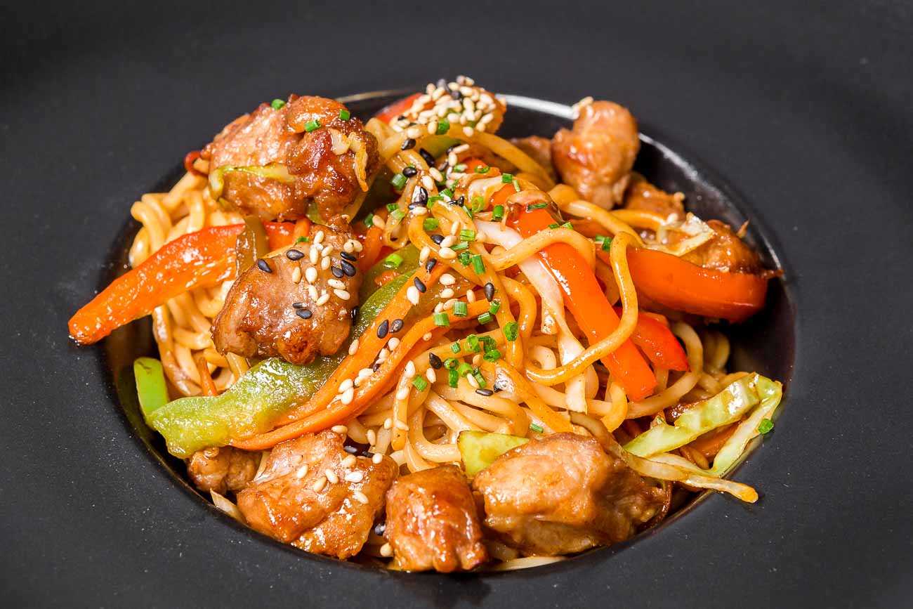 Iberian meat wok with vegetables