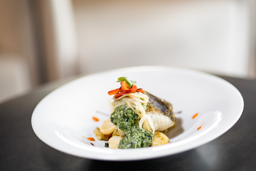 Grilled cod with thyme and lemon,spinach and pine nut cream  