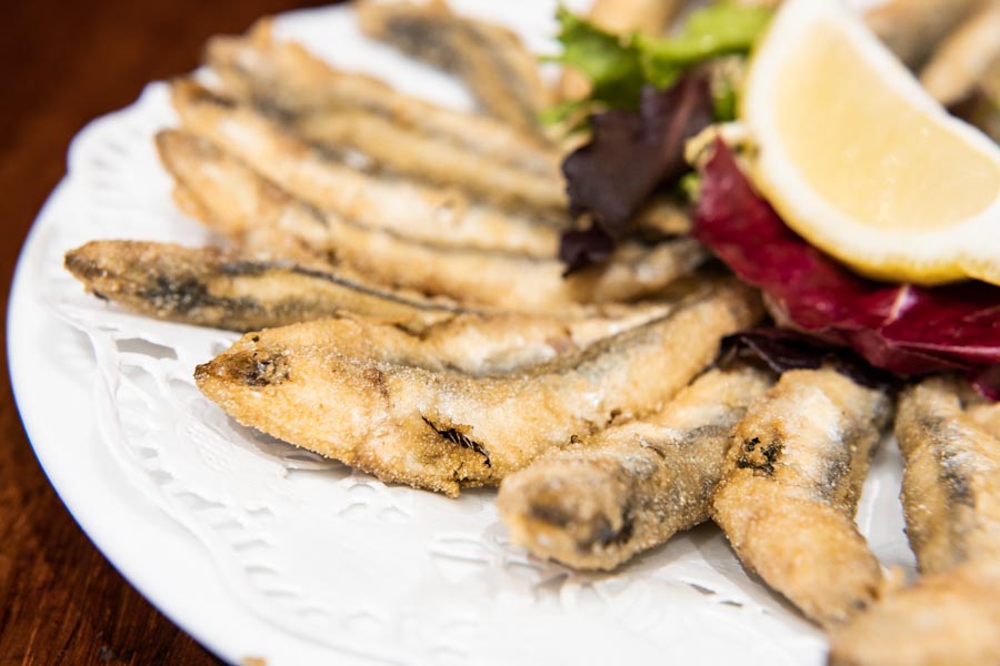 Fried Ayamonte anchovies