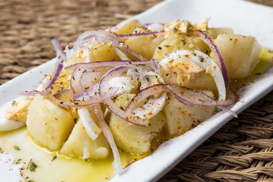 Insalata di patate con olio d'oliva