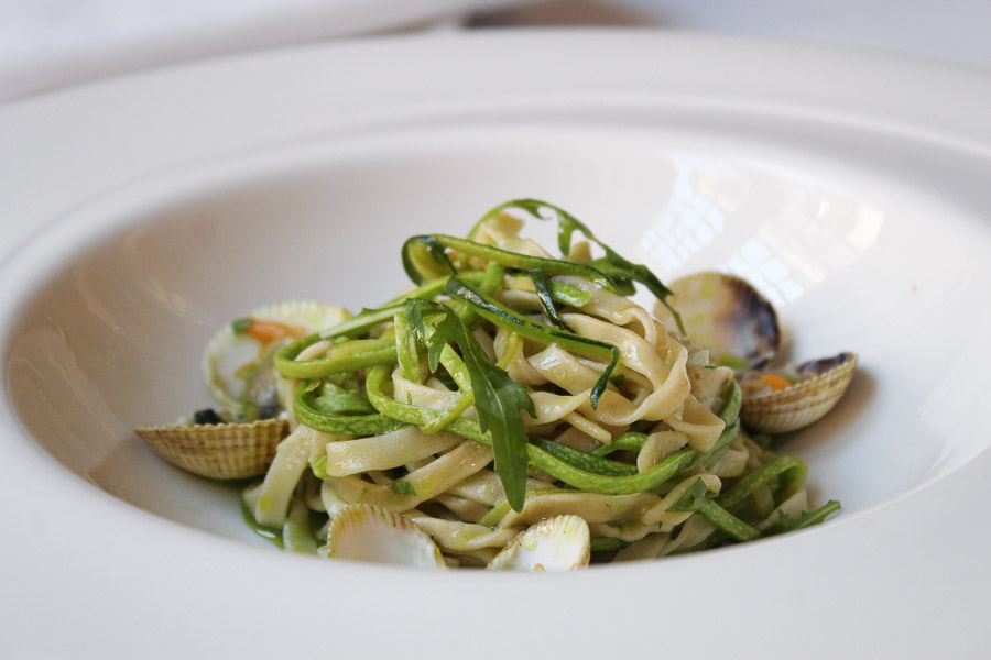 Tagliatelle with zucchini, cockles and ginger 