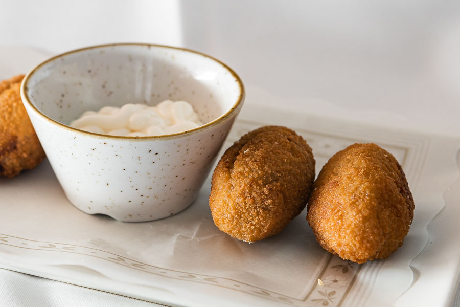 Fish or meat Croquettes