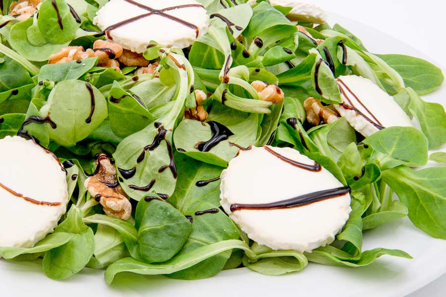 Goat Cheese and Walnut Salad