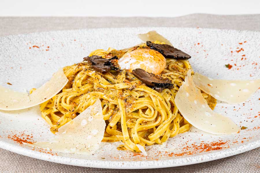 Tagliolini with truffle and parmesan cheese