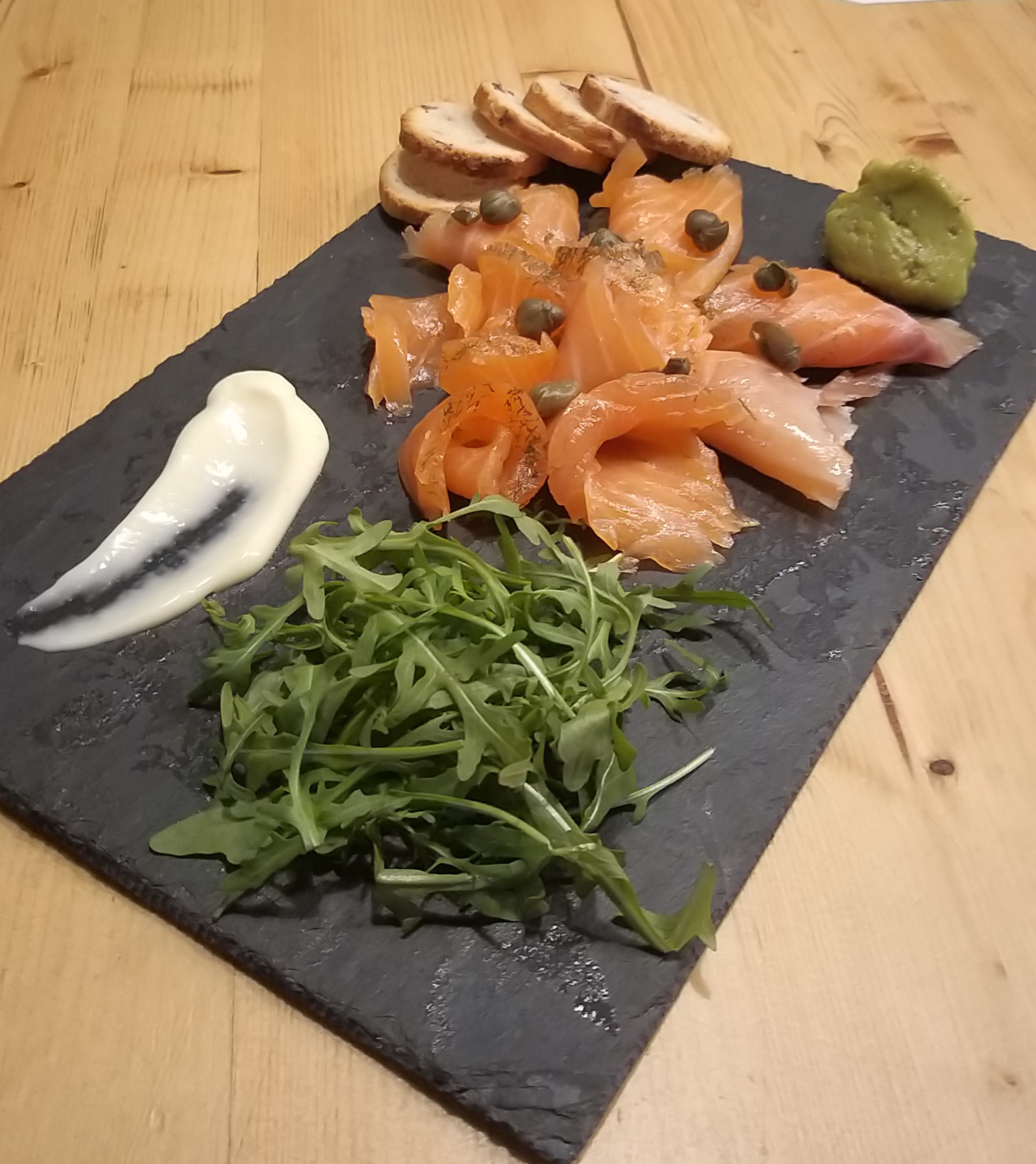 Marinated salmon platter