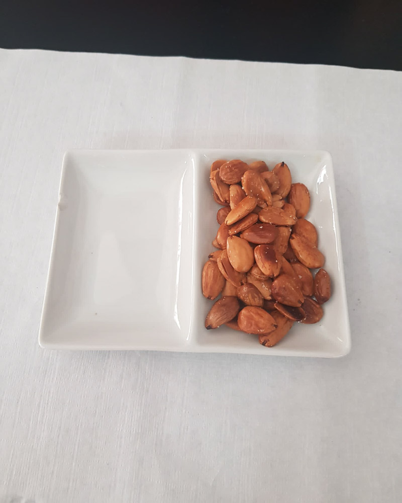 Fried almonds