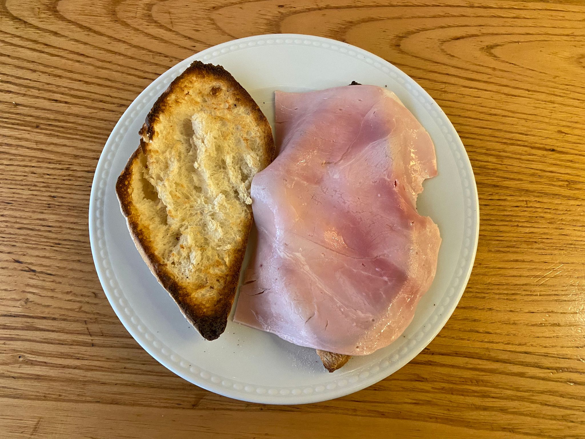 Toast with oil or butter and york ham