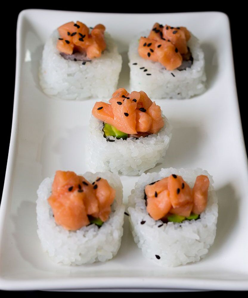 Tataki sushi roll