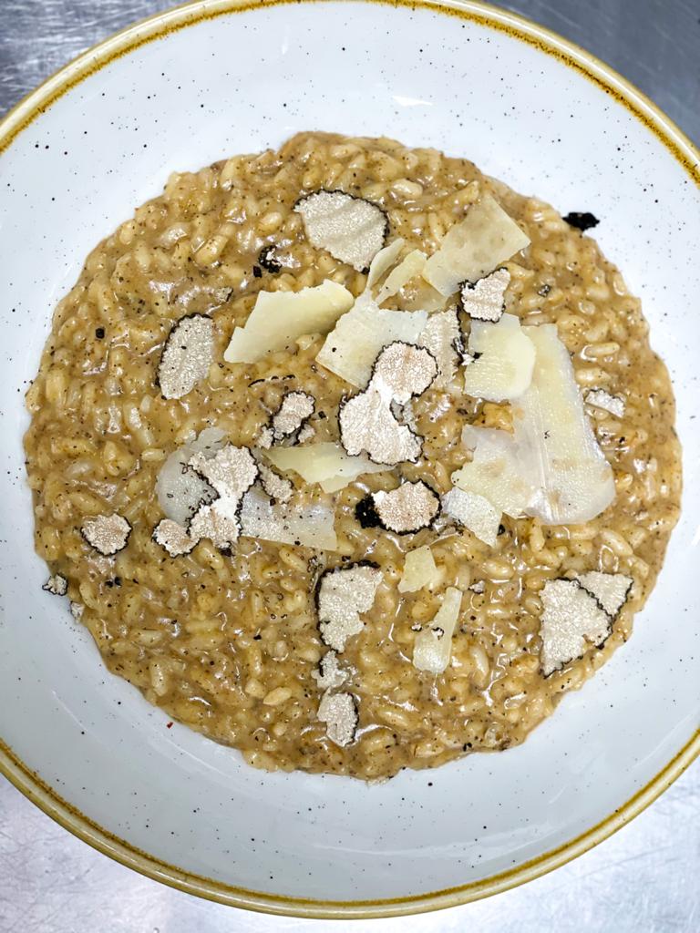 Risotto with porcini mushrooms and truffle