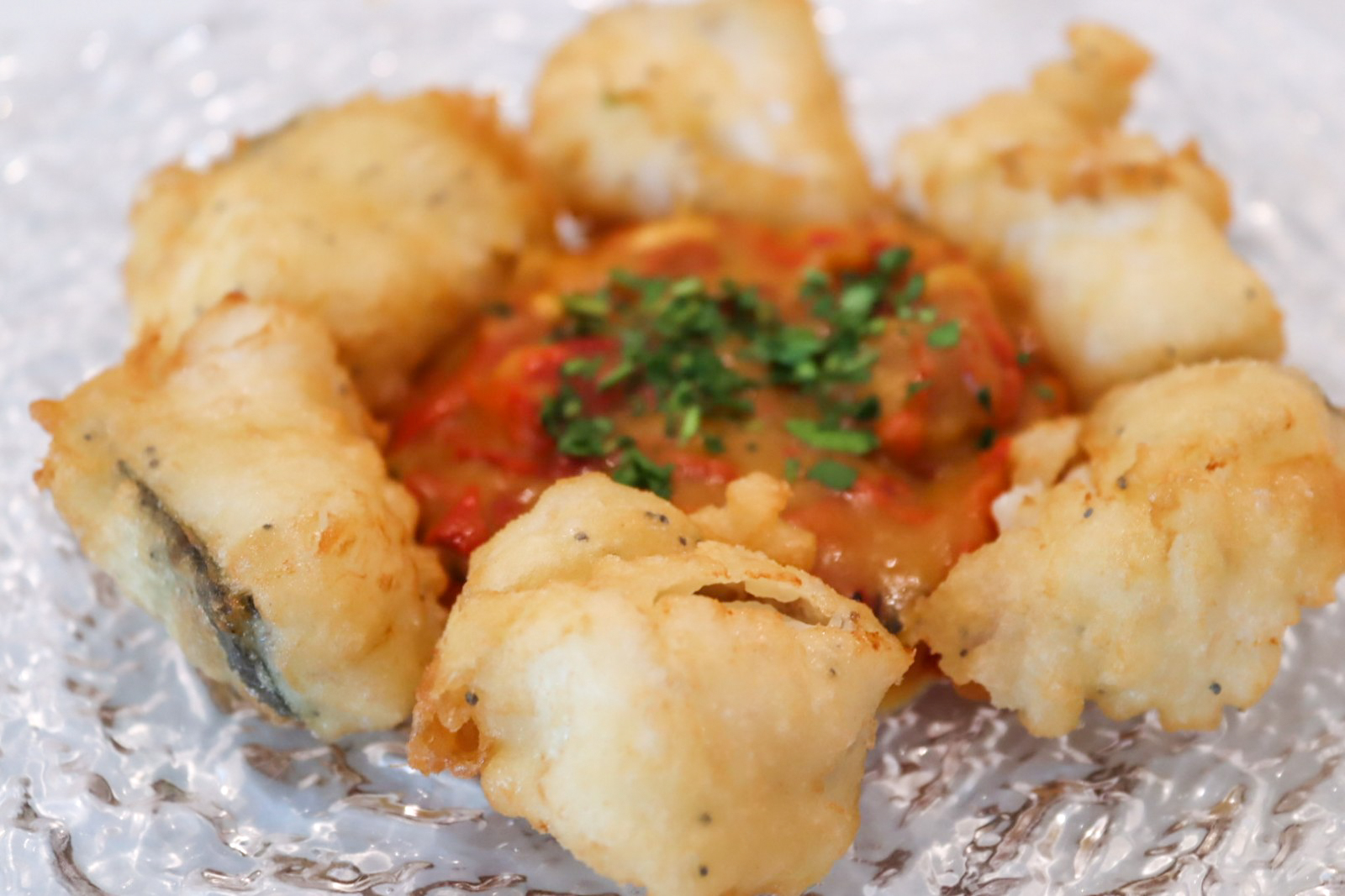Cod in tempura on piquillo pepper 'ajoarriero'