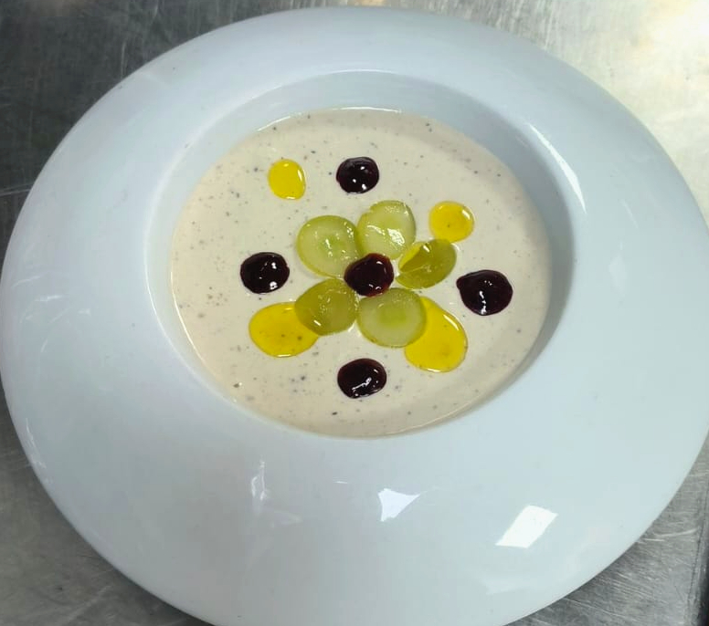 Ajoblanco with chestnut and muscat grapes