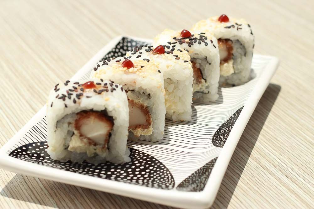 Tori sushi roll 