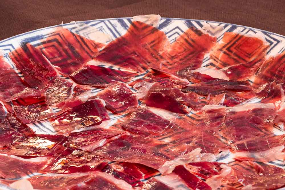 Iberian Ham "Dehesa de los Monetros" raised with cestnuts