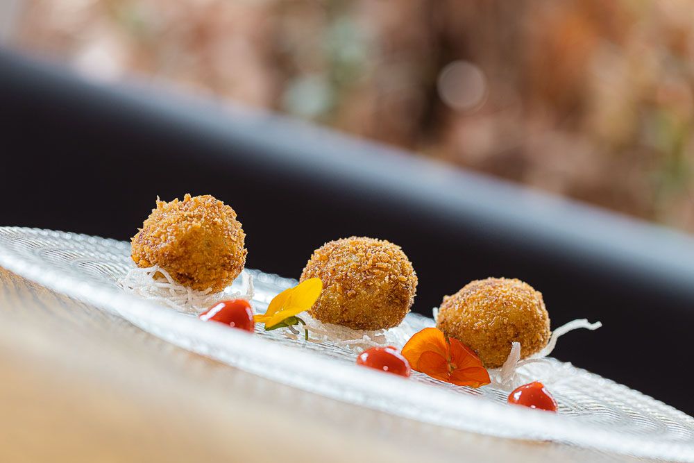 La Peral cheese croquettes, with quince jam, wrapped in panko (unit)