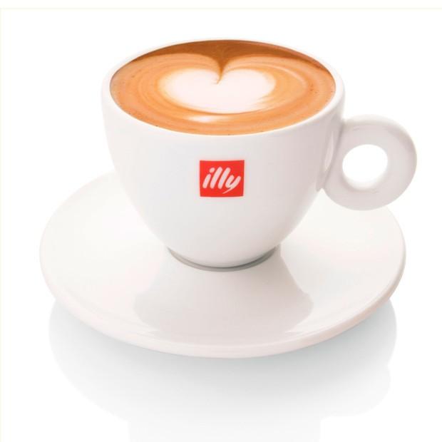 Illy Decaf coffee with milk 